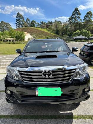 TOYOTA HILUX SW4 3.0 SRV 4X4 16V TURBO INTERCOOLER DIESEL 4P AUTOMÁTICO